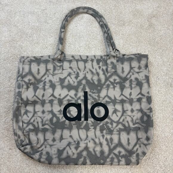Alo Yoga Oversized Iconic Shopper Tote Canvas Grey Tie Dye Print - Picture 1 of 4